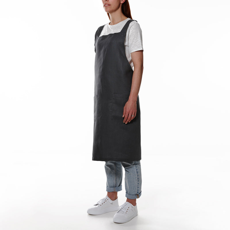 The Master Apron in linen - side view on body